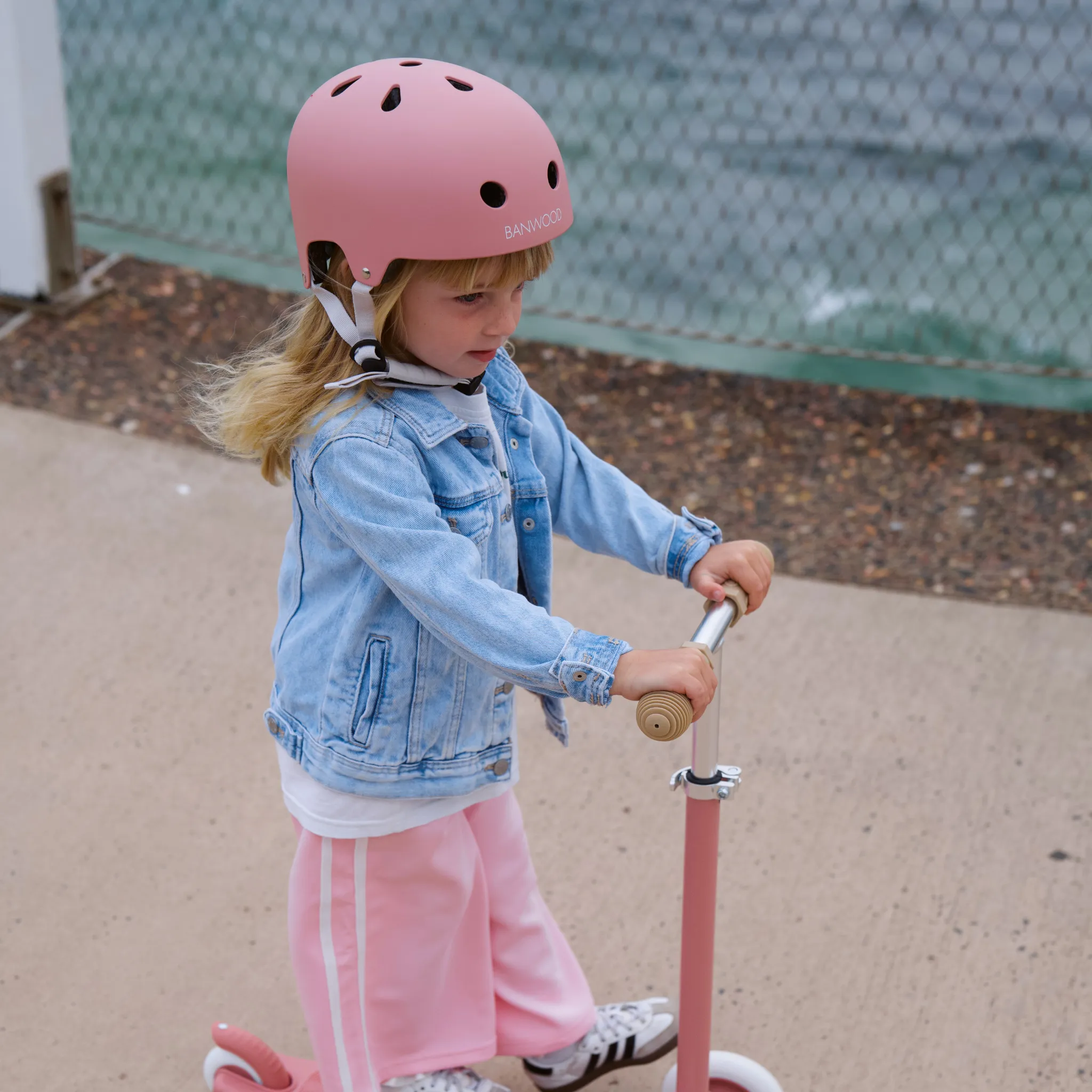 Banwood Kids Eco Helmet 50-54cm - Raspberry
