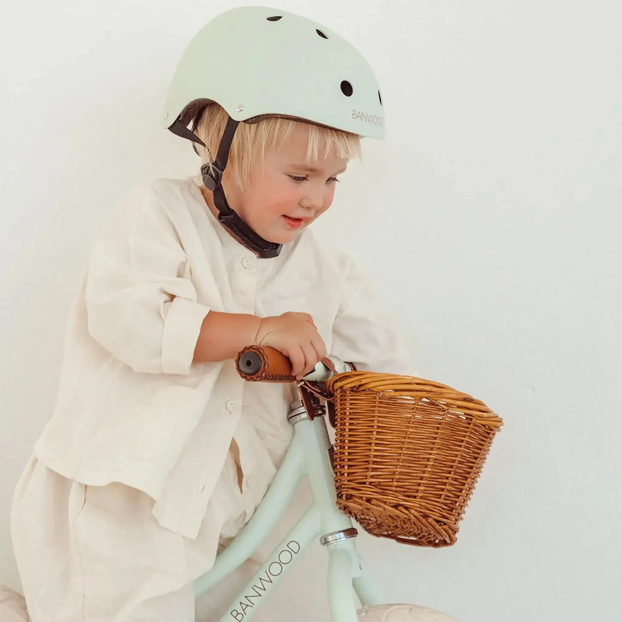 Banwood Kids Helmet 50-54cm - Pale Mint
