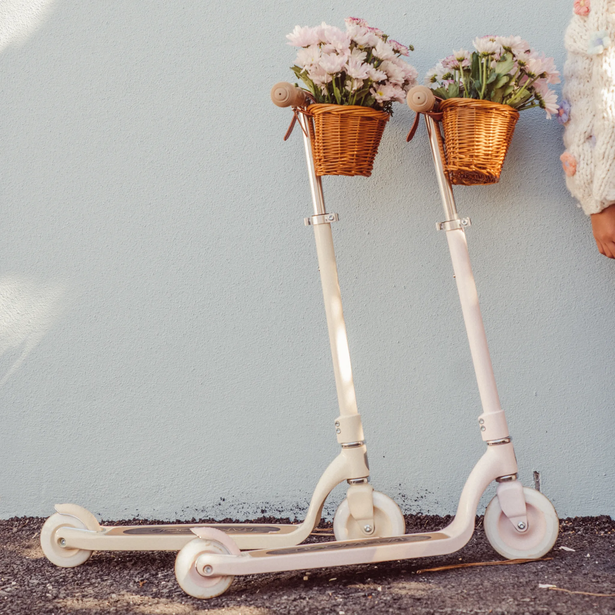 Banwood Maxi Scooter - White
