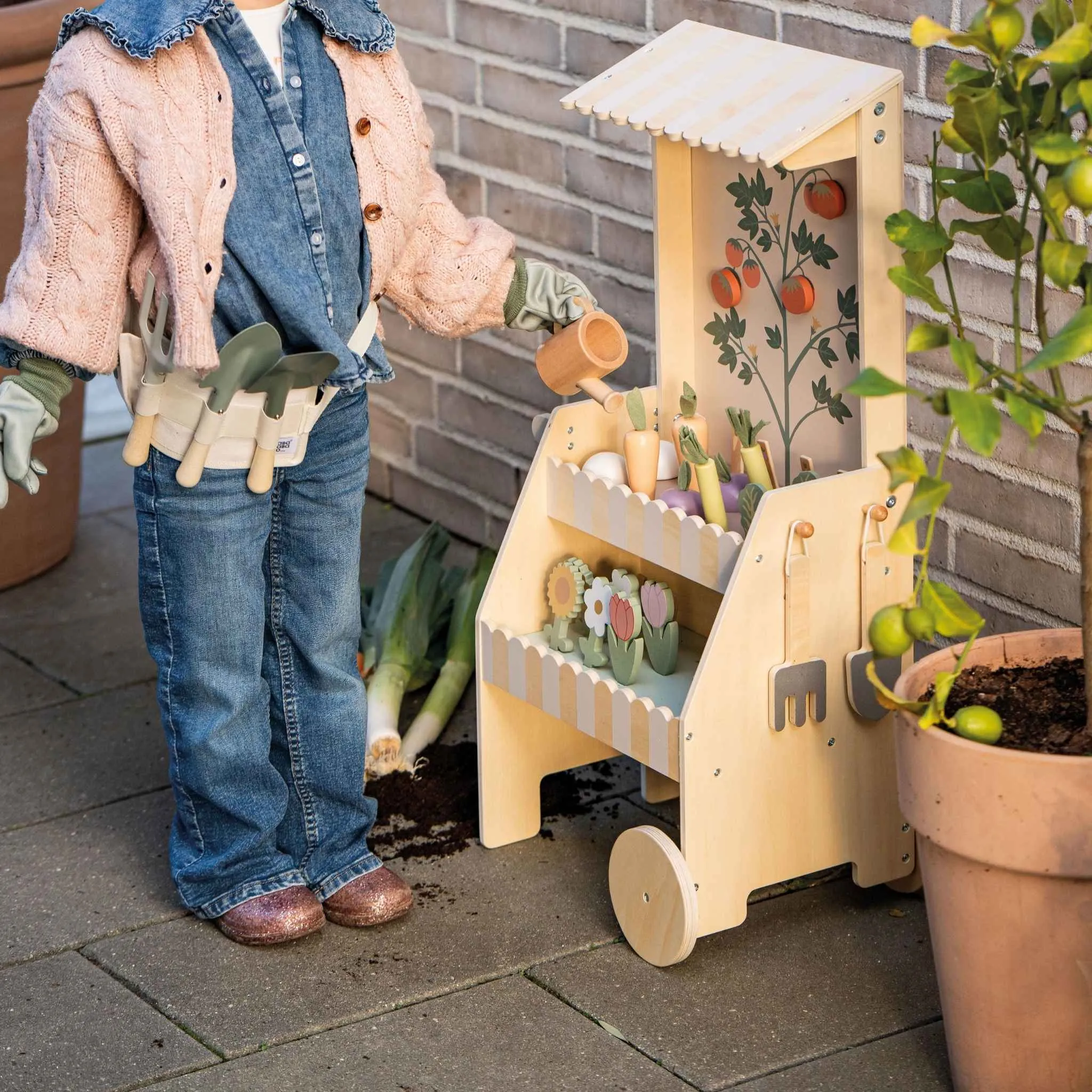 Jabadabado Wooden Gardening Wagon