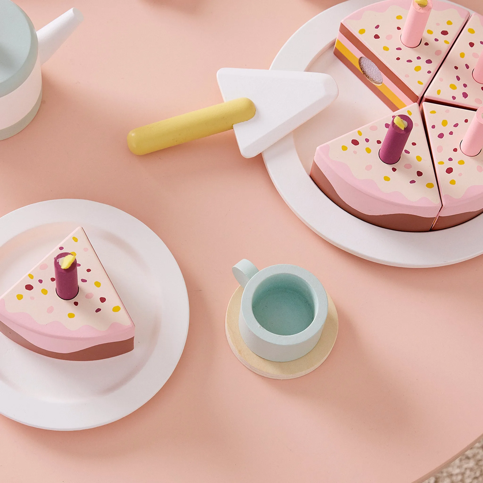Kids Concept Wooden Birthday Cake - Pink