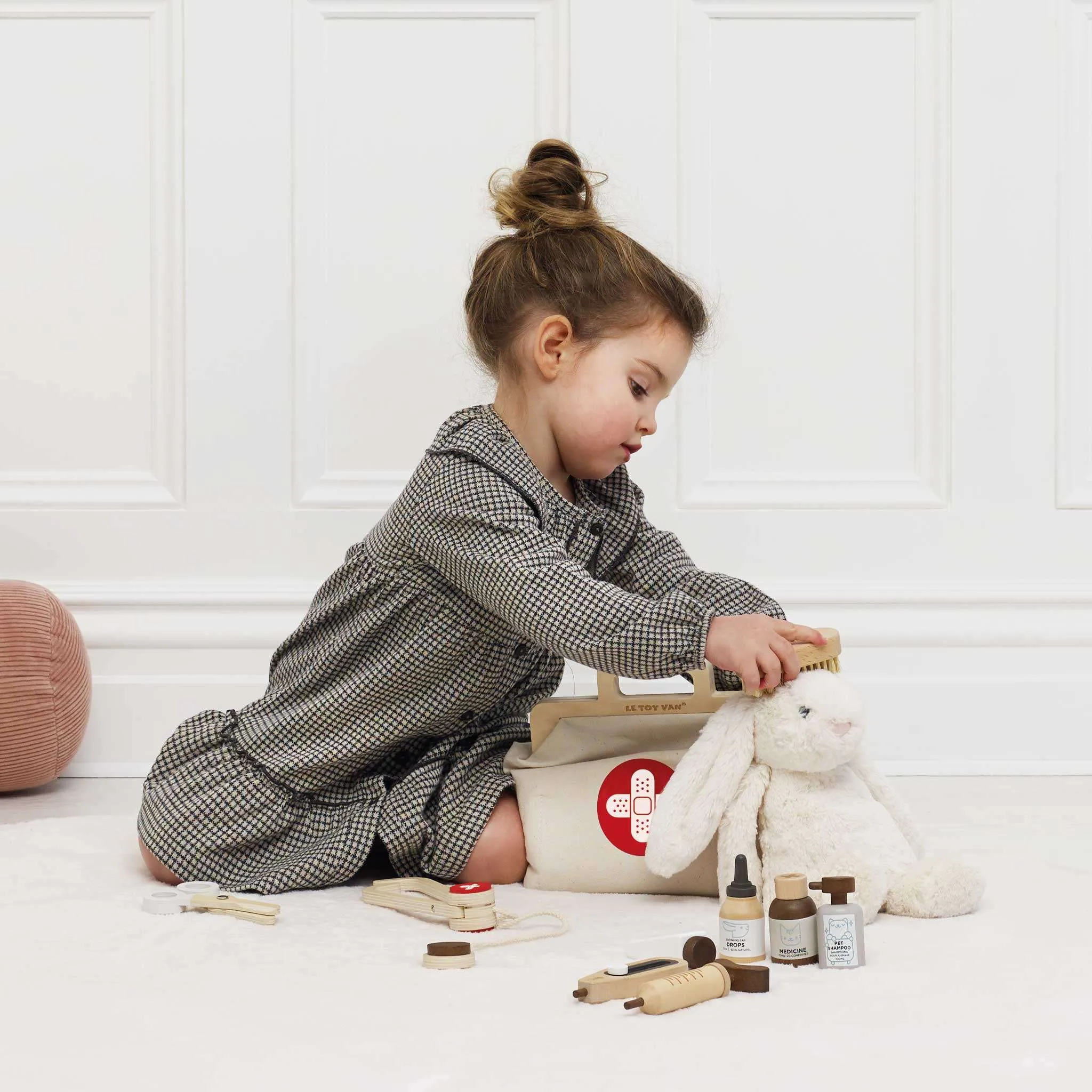 Le Toy Van Animal Vet Set