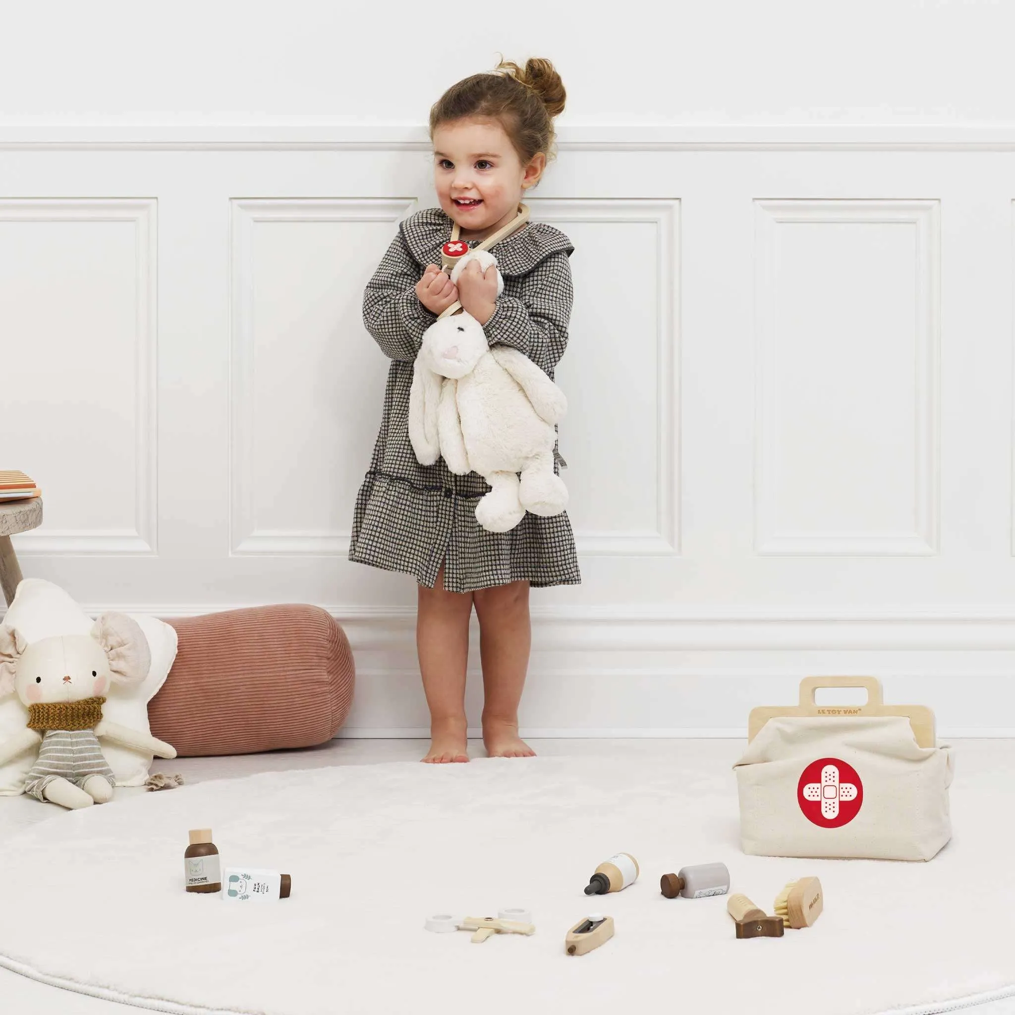 Le Toy Van Animal Vet Set