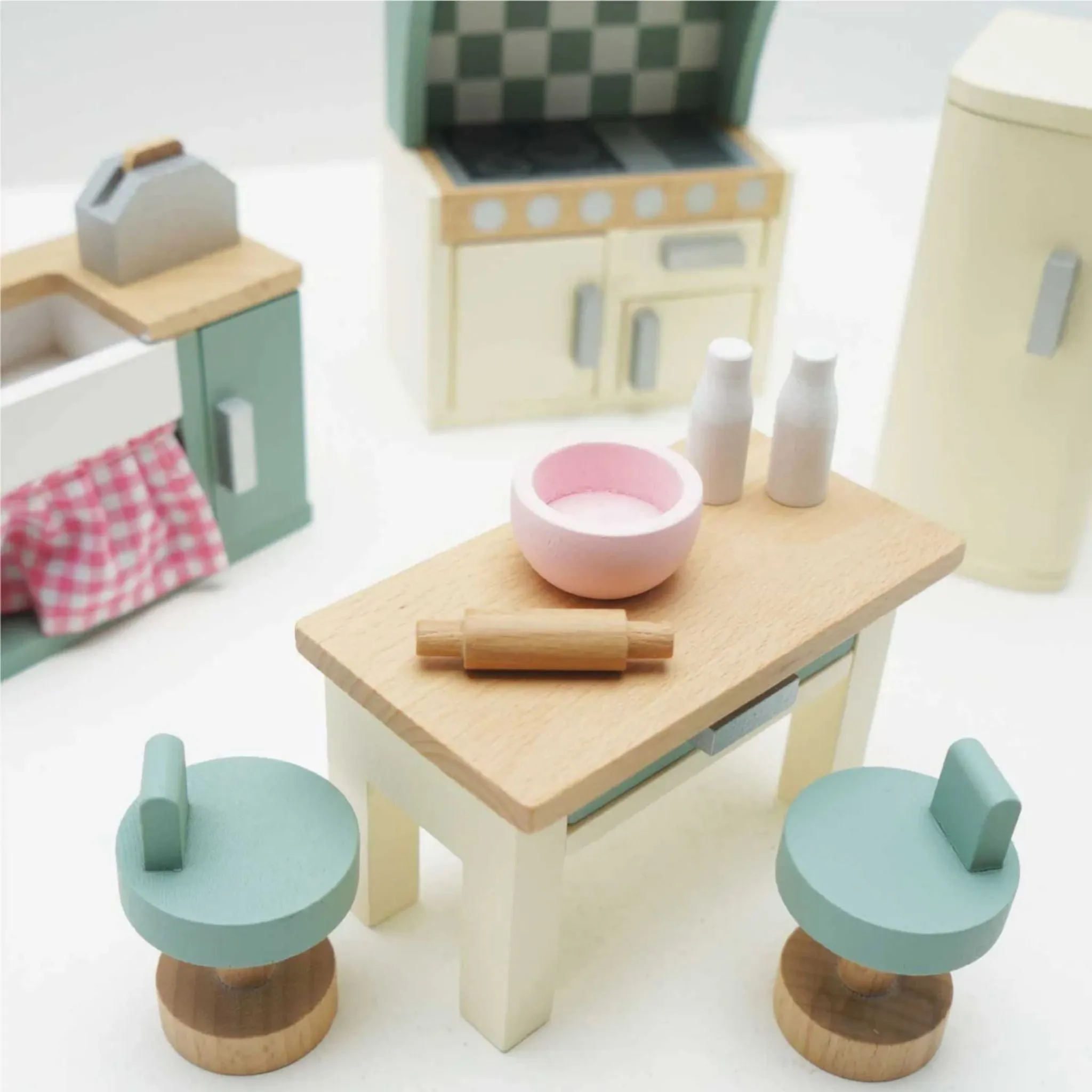 Le Toy Van Dolls House Kitchen Furniture