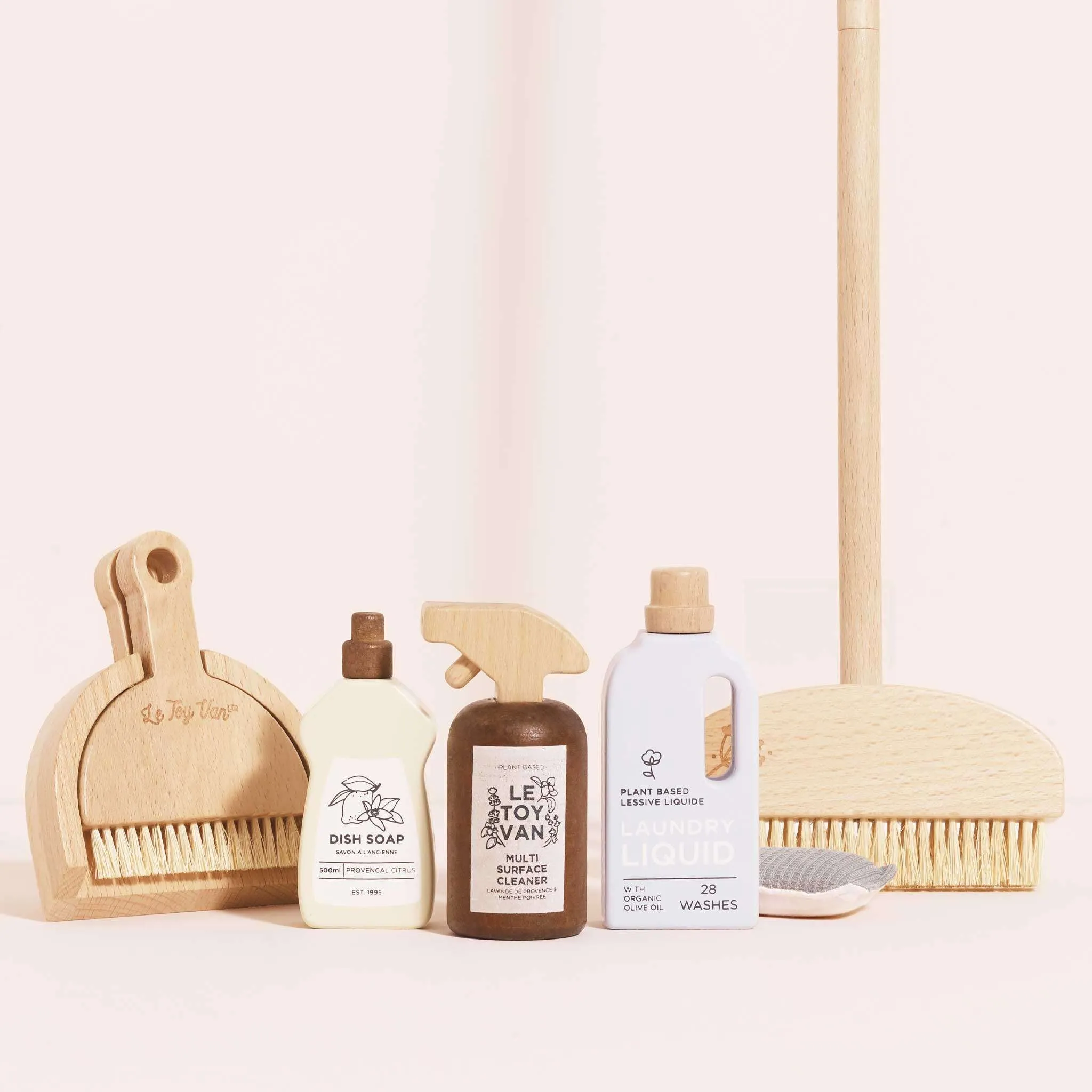 Le Toy Van Eco-friendly Cleaning Set