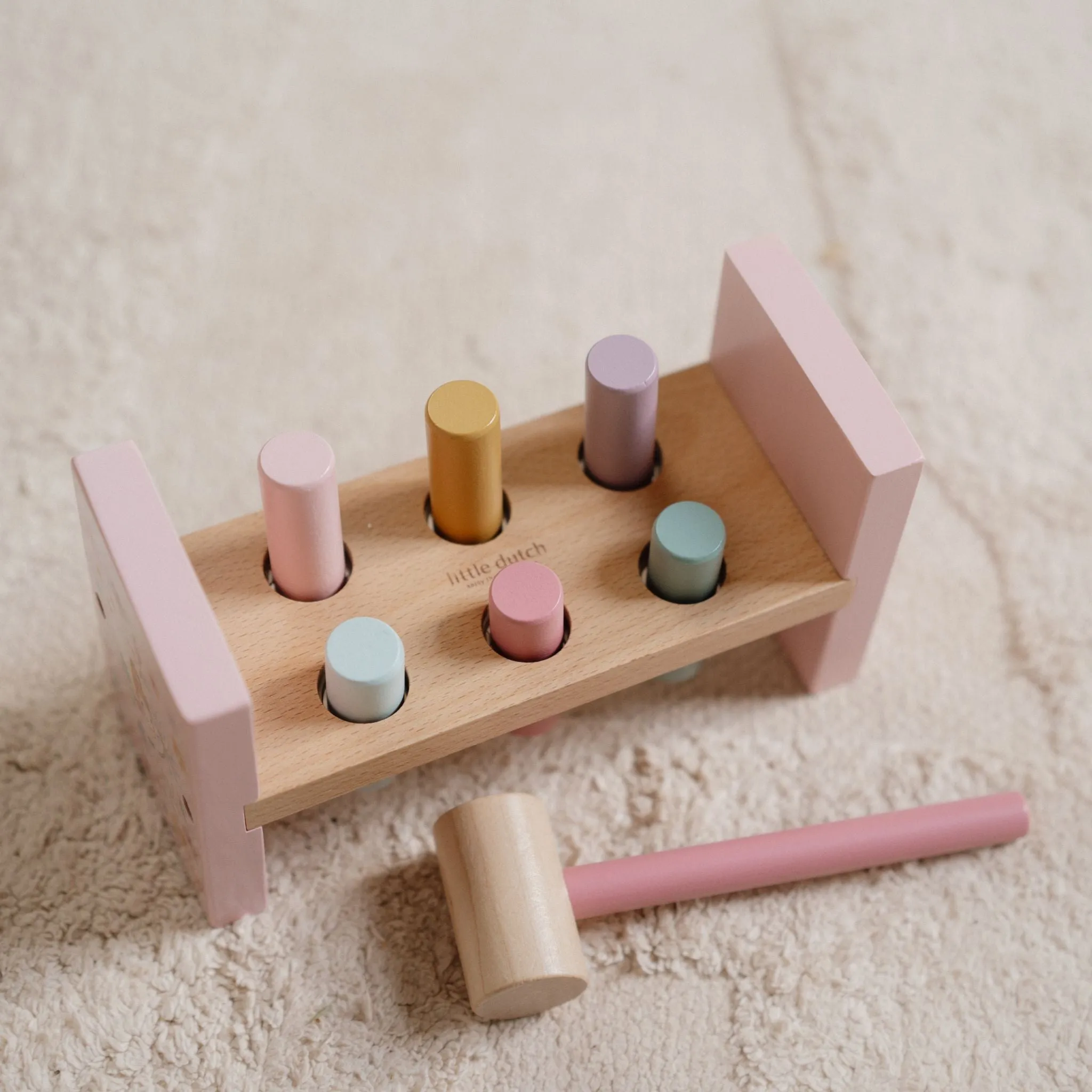 Little Dutch Hammer Bench - Fairy Garden