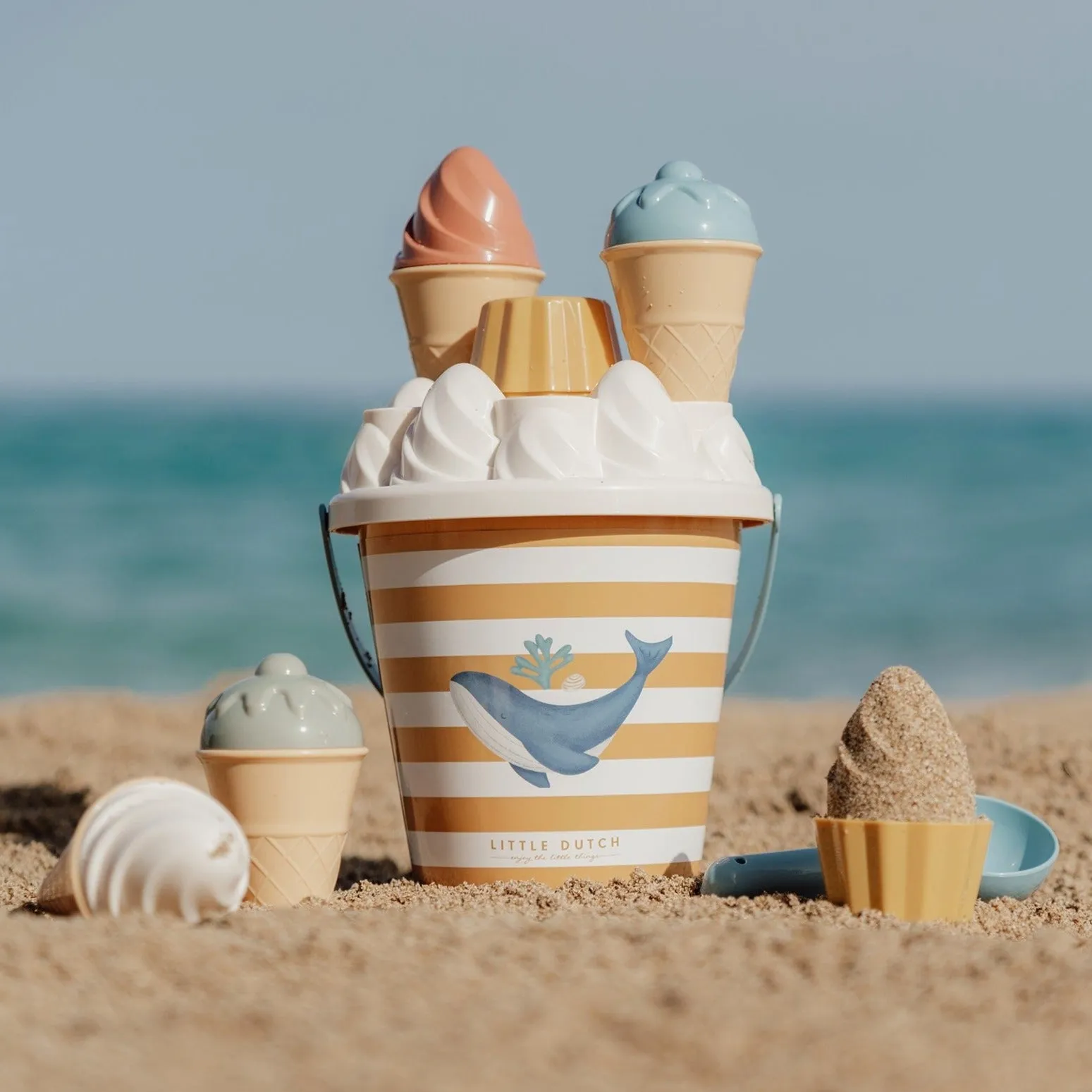 Little Dutch Ice Cream Bucket Set - Ocean Dreams Blue