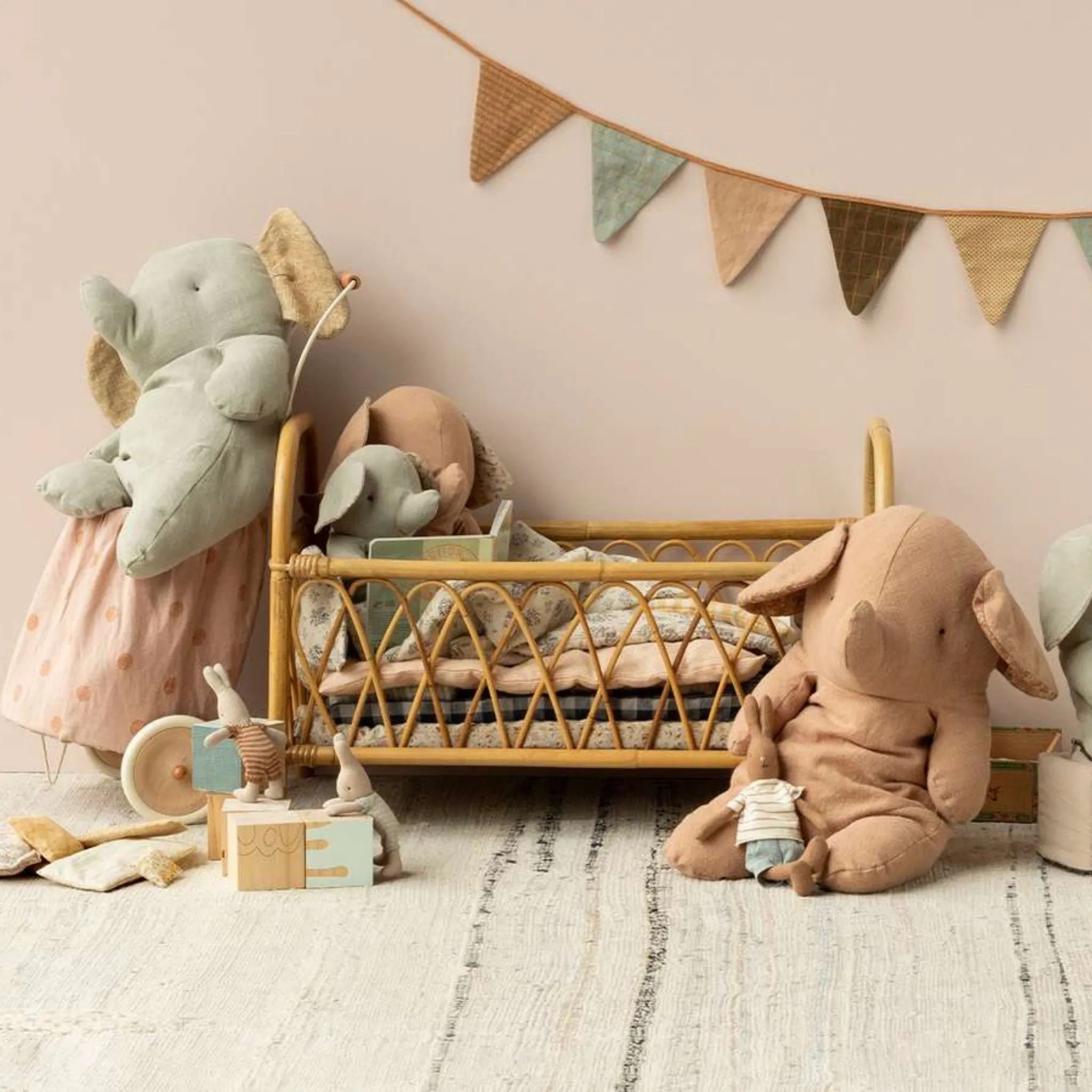 Maileg Safari Friends - Medium Elephant Rose