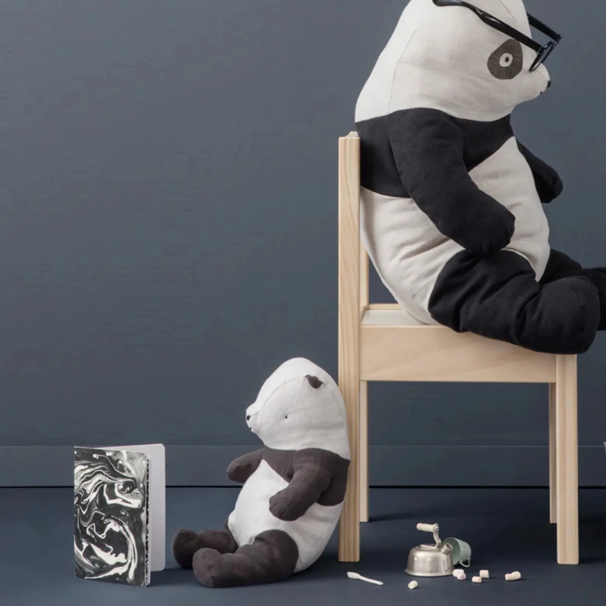Maileg Safari Friends - Medium Panda
