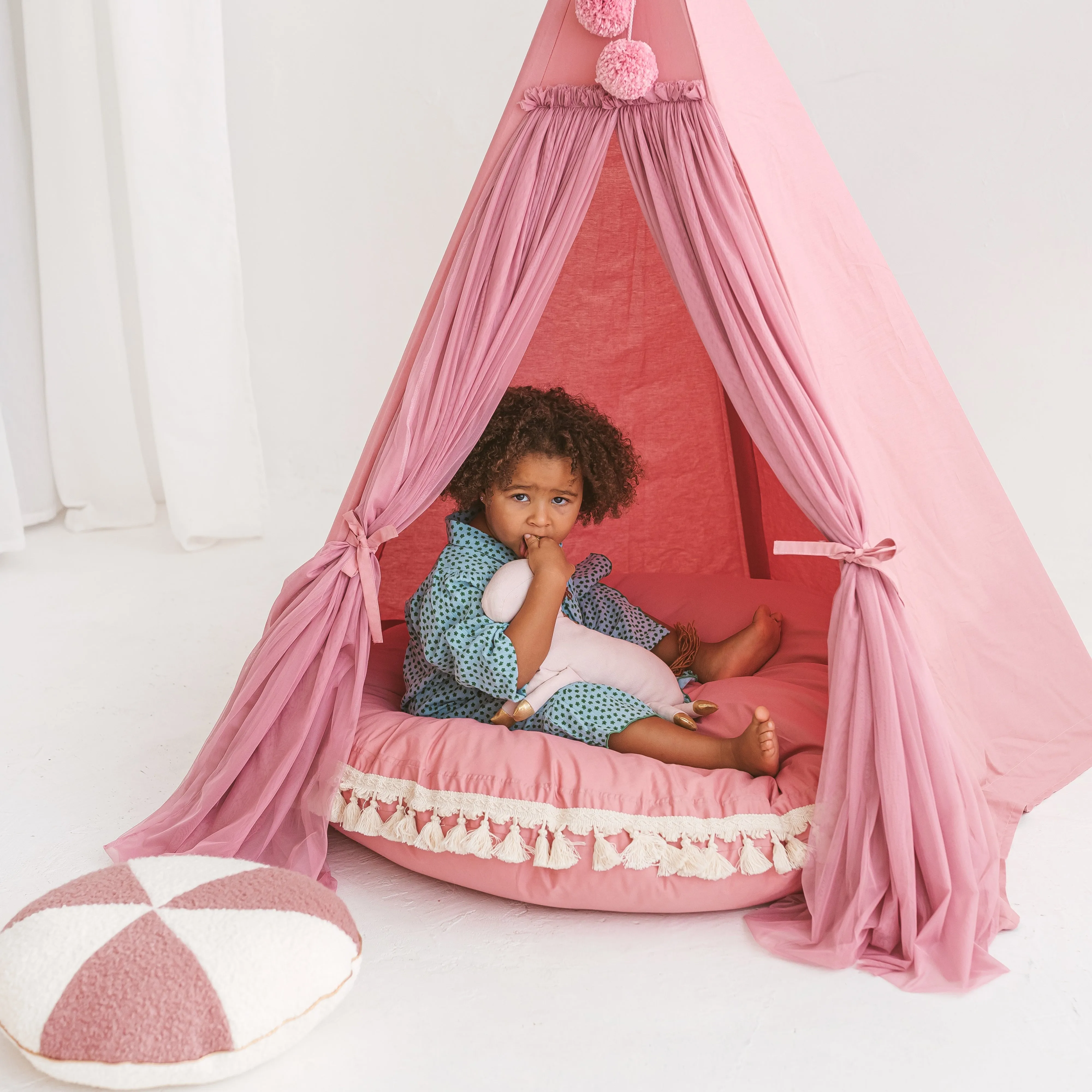 MiniCamp Fairy Teepee Play Tent With Tulle - Rose