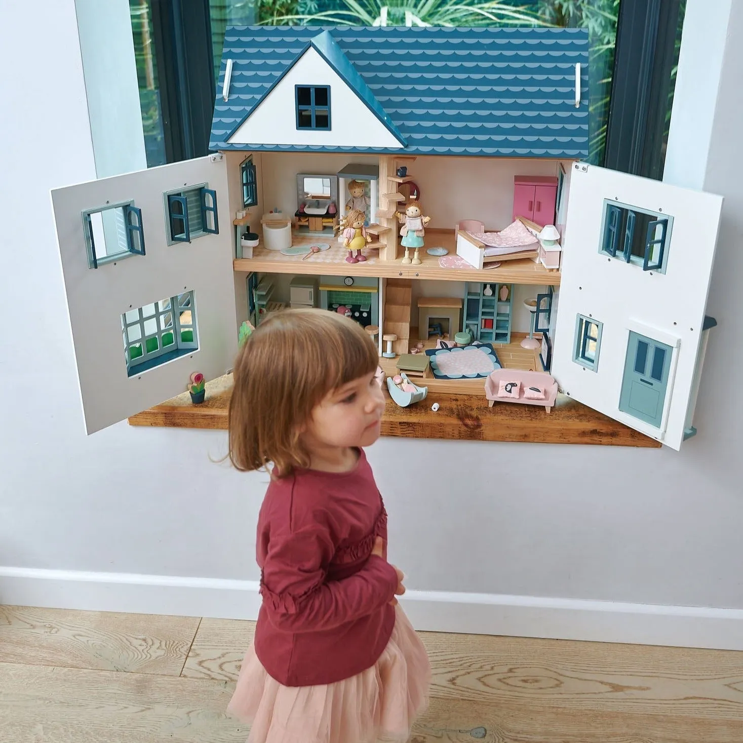 Tender Leaf Toys Dovetail House
