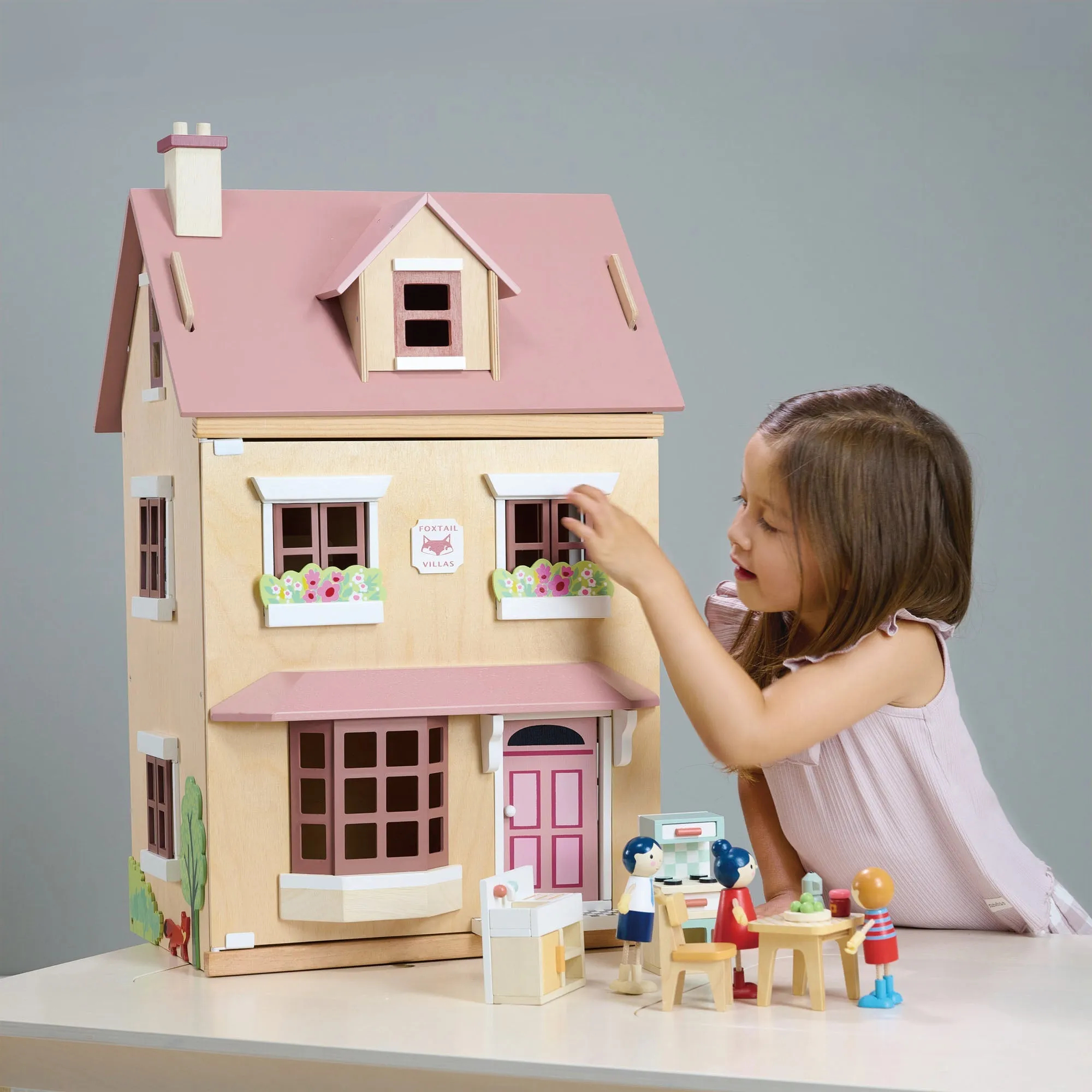Tender Leaf Toys Foxtail Villa   Furniture