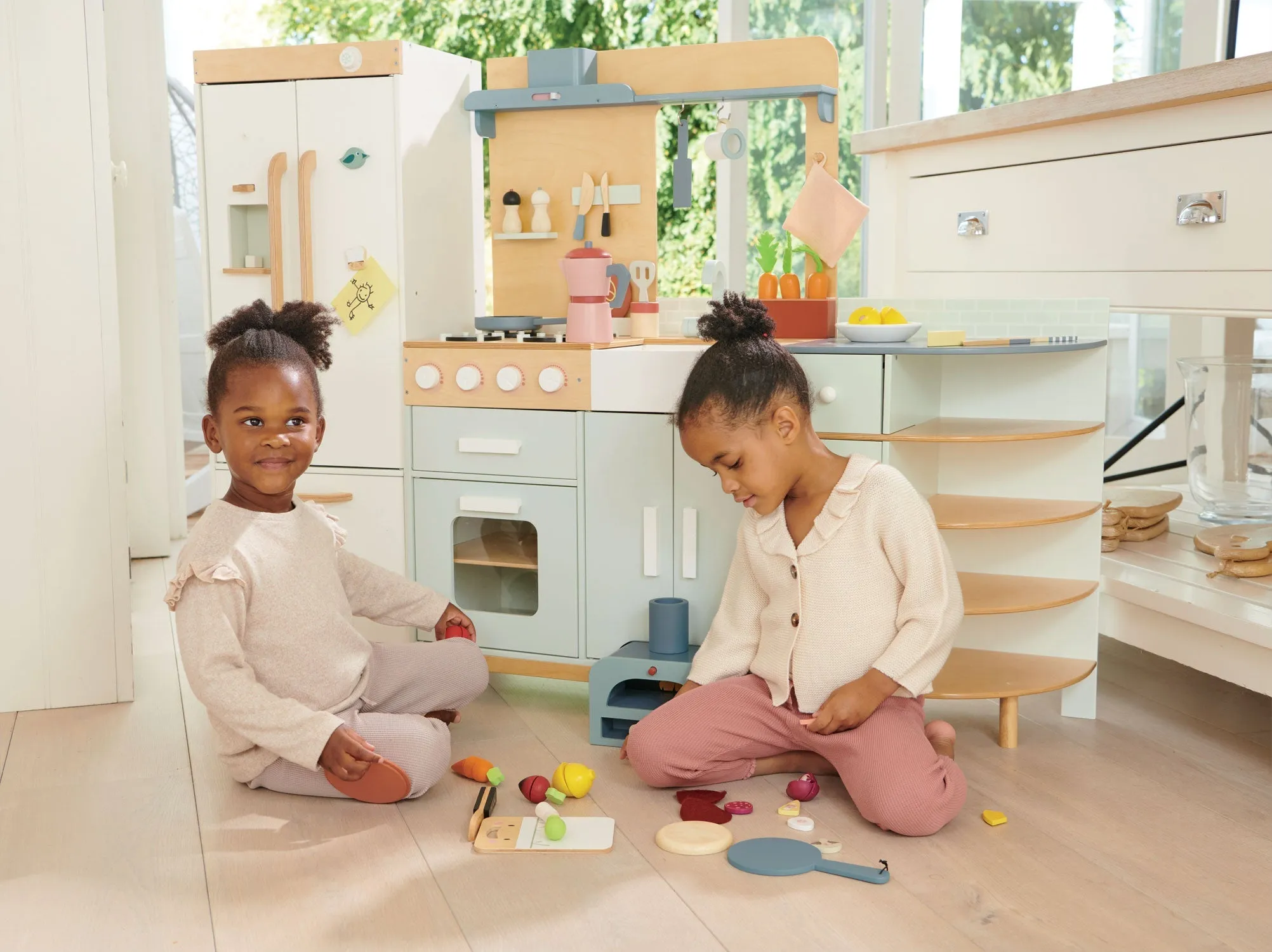 Tender Leaf Toys La Fiamma Grand Kitchen