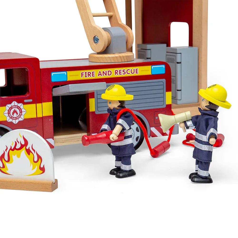 Tidlo Wooden Fire Station & Fire Engine Toy Bundle